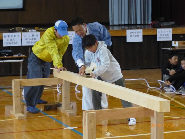 平成26年11月12日：ものづくりマイスター派遣事業-2