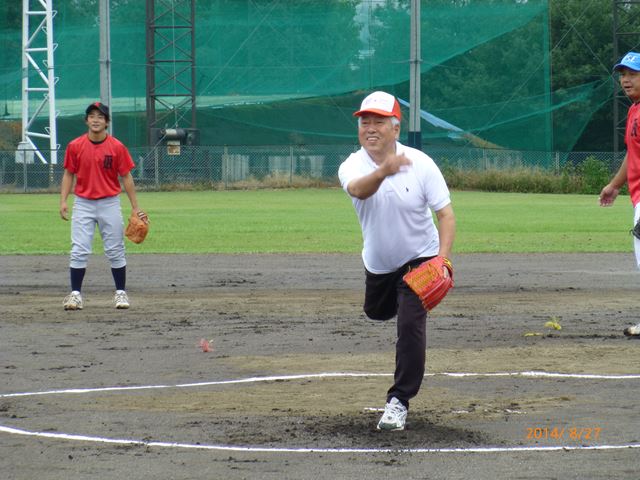 平成26年8月27日：第34回親善ソフトボール大会-2